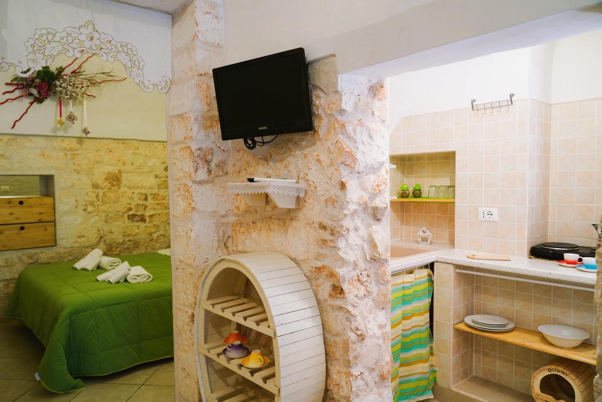 Вилла Casa Lythos - Confort Nel Cuore Di Остуни Экстерьер фото
