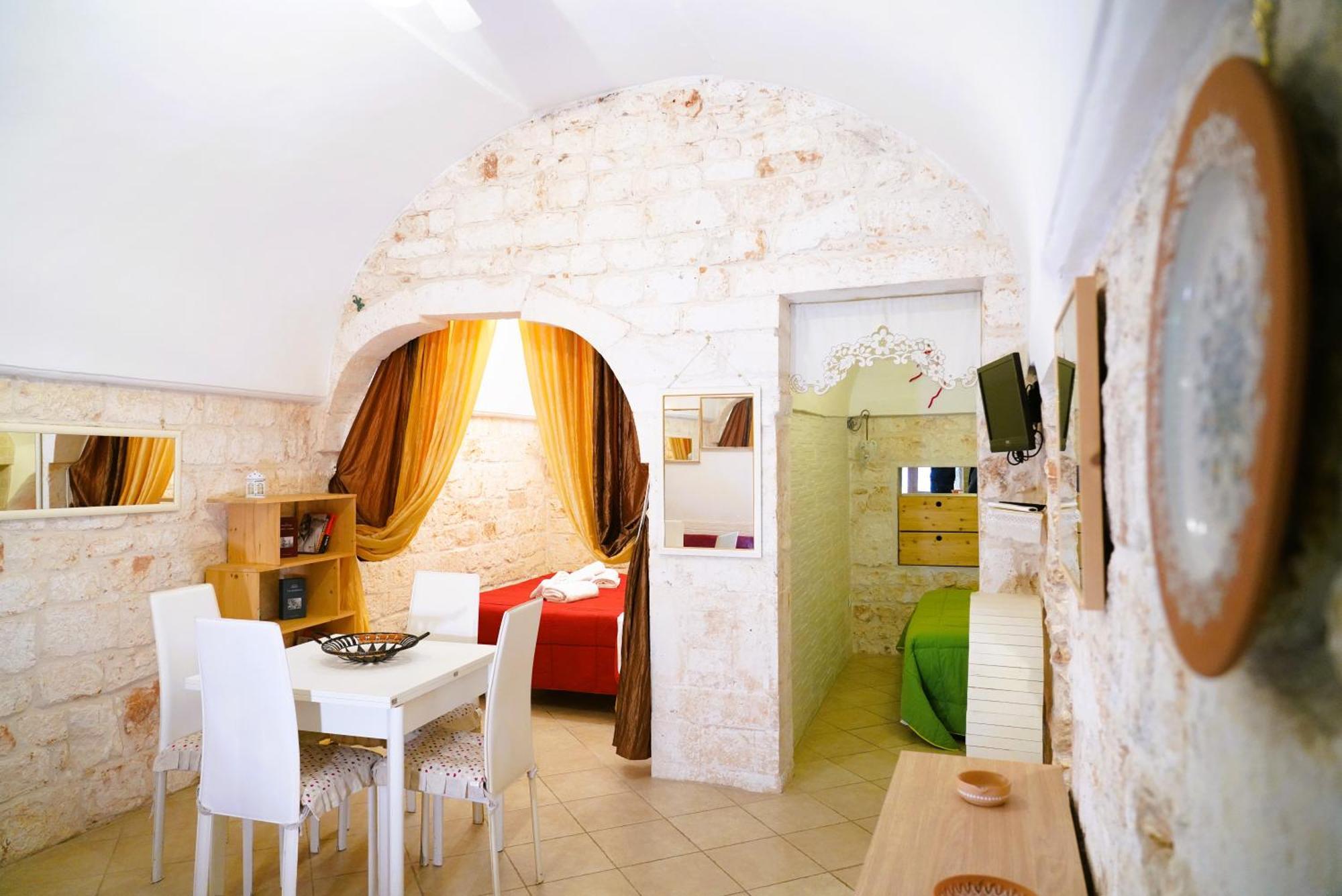 Вилла Casa Lythos - Confort Nel Cuore Di Остуни Экстерьер фото